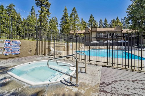 Foto 20 - Tahoe City Vacation Rental w/ Pool Access + Views
