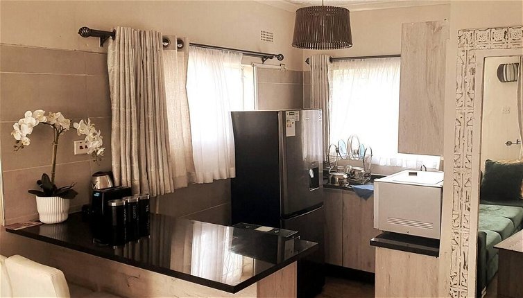 Foto 1 - Gorgeous 1-bed Apartment in Harare