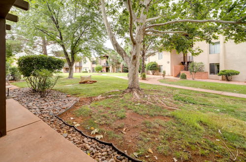 Photo 5 - Cozy Sedona Oasis w/ Pool, Hot Tub & Tennis Court