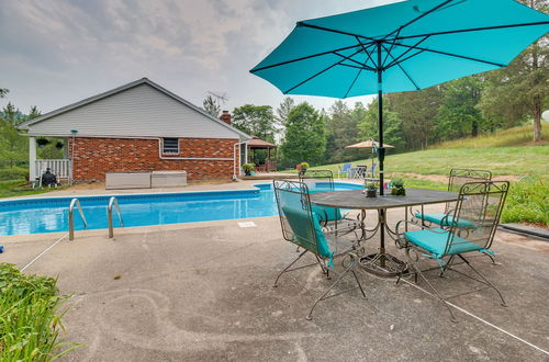 Photo 13 - Pet-friendly Union Vacation Rental With Pool