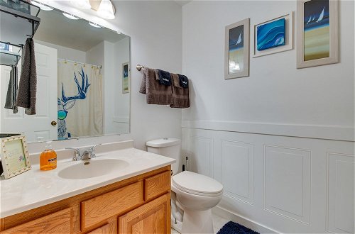 Photo 10 - Pet-friendly Union Vacation Rental With Pool
