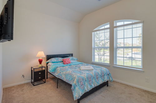 Photo 22 - Spacious Texas Vacation Rental w/ Community Pool