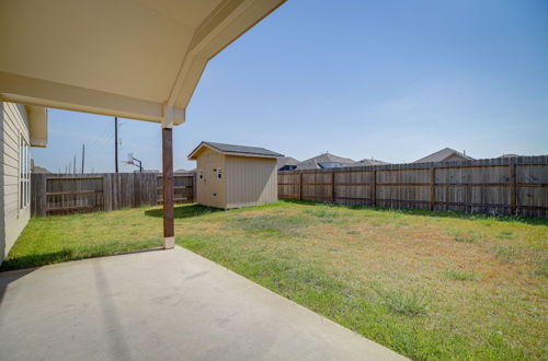 Photo 13 - Spacious Texas Vacation Rental w/ Community Pool