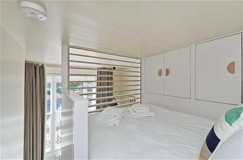 Photo 6 - Superb Mezzanine Apartment Near Regent s Park