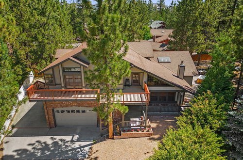 Foto 41 - Alpenglow Chateau by Avantstay Ideal Big Bear Location w/ Pool Table & Hot Tub