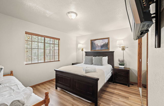 Alpenglow Chateau by Avantstay Ideal Big Bear Location w/ Pool Table & Hot Tub! - Foto 29