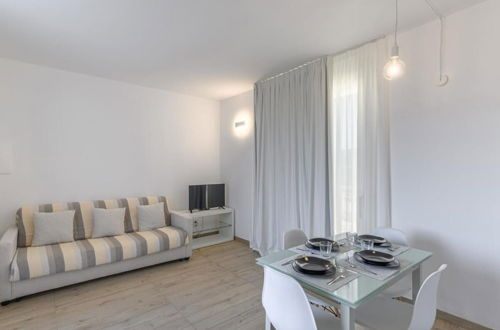 Foto 6 - Stunning Capo Falcone Charming Apartments