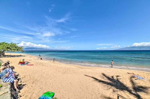 Foto 2 - Cute Beachfront Condo w/ Lanai & Resort Pools