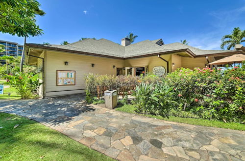 Photo 27 - Cute Beachfront Condo w/ Lanai & Resort Pools