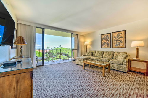 Photo 1 - Cute Beachfront Condo w/ Lanai & Resort Pools