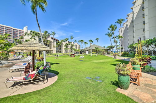 Photo 16 - Cute Beachfront Condo w/ Lanai & Resort Pools