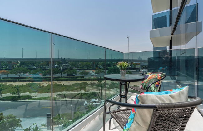 Whitesage - Super Spacious Apt with Dubai Garden Glow Views - Photo 22