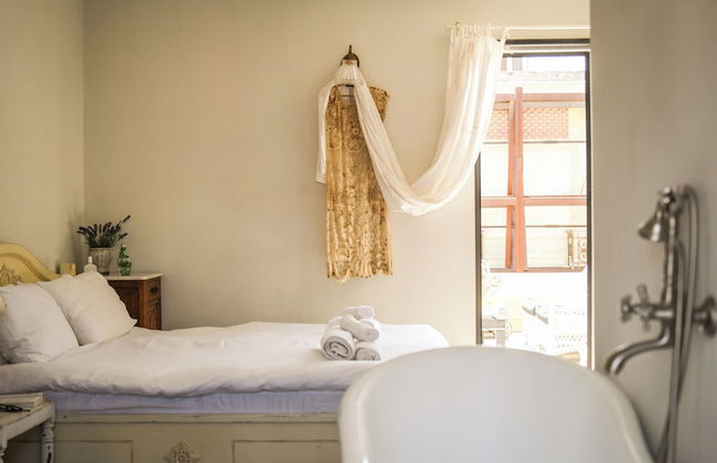 Elegant 1BR Apt w Balcony in the City - Foto 12