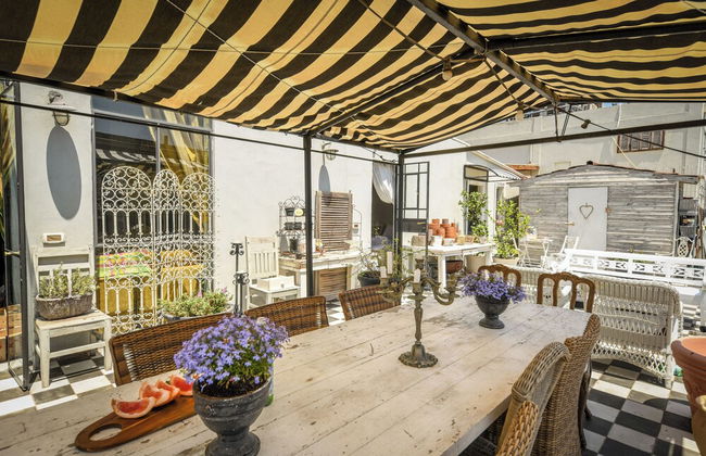 Elegant 1BR Apt w Balcony in the City - Foto 38