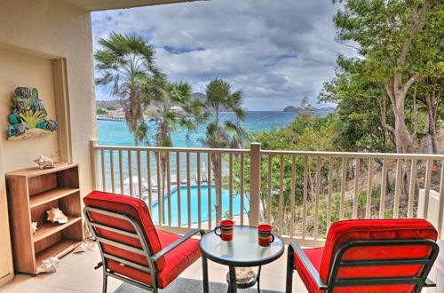 Foto 1 - Saint Thomas Condo w/ Ocean Views, Walk to Beach