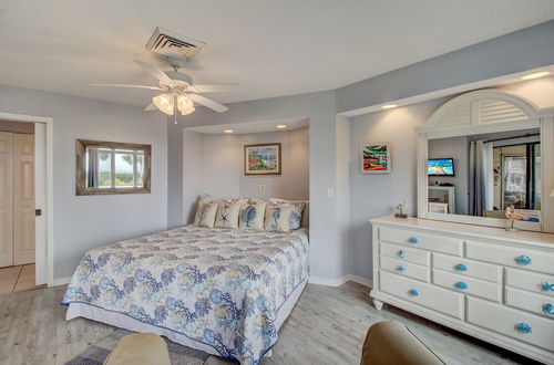 Photo 12 - 103 D Port O Call by Avantstay Close to Beach Community Pool