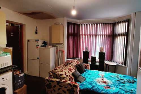 Photo 5 - Beautiful 2-bedroom Apartment in Erdington Birming