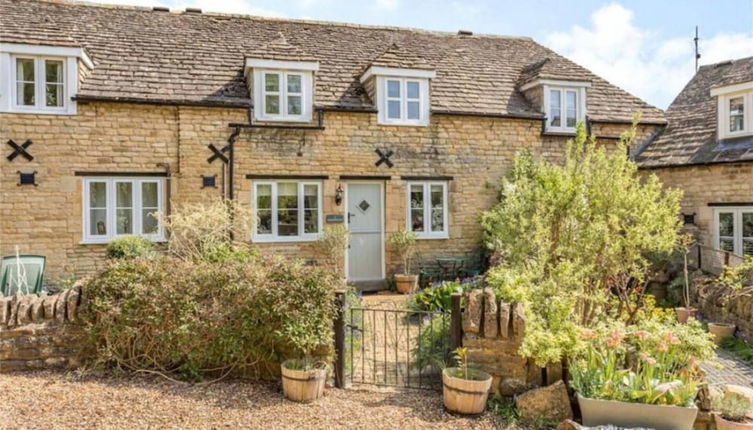 Photo 1 - Charming and Modern 3 bed Cottage in Wansford