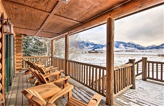Foto 1 - Rustic Livingston Home w/ Deck + Mtn Views