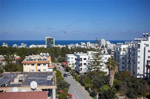 Foto 15 - Immaculate 2-bed Penthouse in Kyrenia