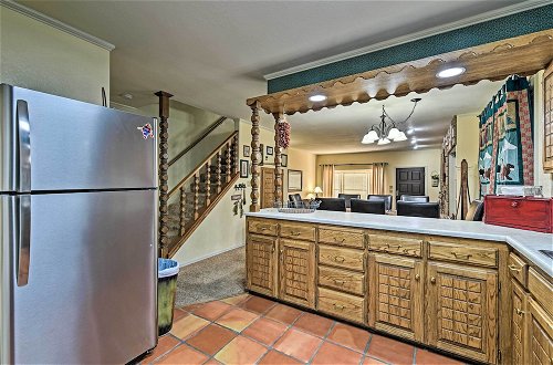 Photo 20 - Red River Townhome With Balcony & Mtn Views