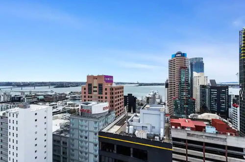 Photo 8 - Stunning Apartment Amazing View Near Sky Tower