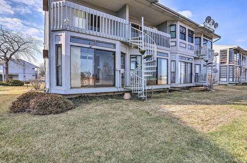 Photo 14 - Serene Abode on Lake Erie ~ 9 Miles to Oak Harbor