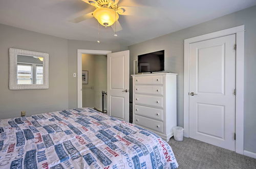 Photo 5 - Charming Ocean City Townhome: Walk to Beach