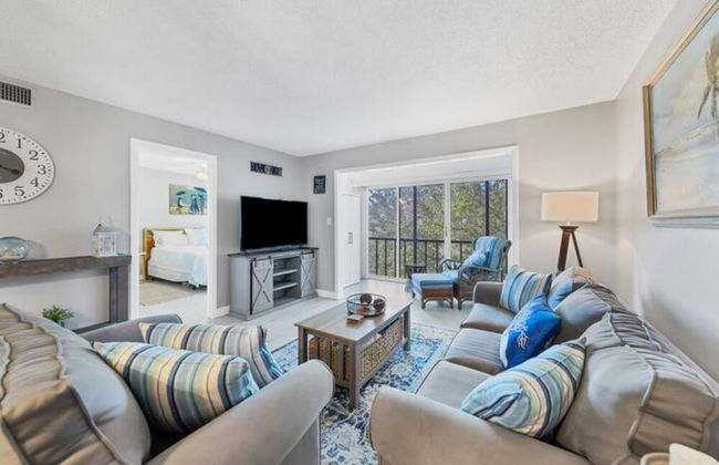 2 Bed 2 Bath Centrally Located - Foto 8