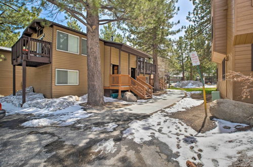 Foto 4 - Mammoth Lakes Townhome < 2 Mi to Ski Area