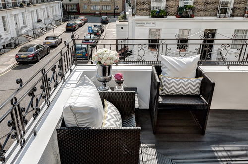 Photo 16 - Deluxe Victoria House With Views Over the Historic Pimlico Conservation Area