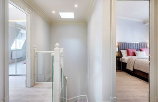 Photo 3 - Marble Arch Suite 4-hosted by Sweetstay