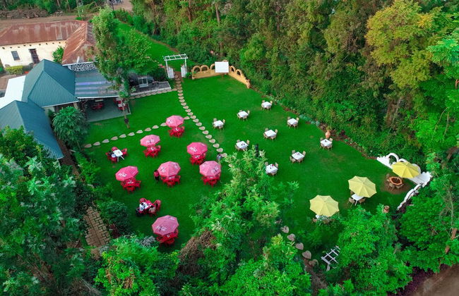 Shose Farmhouse Chalets & Campsite - Photo 46