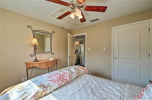 Photo 13 - Charming Fort Worth Apartment - 8 Mi to Downtown