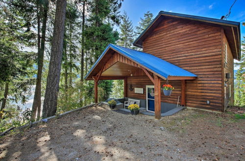 Photo 11 - Lake Pend Oreille Home W/dock & Paddle Boards