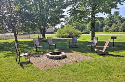 Foto 28 - Simple Cranberry & Wine Farm Home w/ Fire Pit