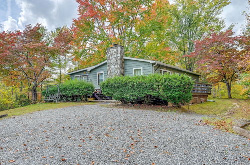 Photo 18 - Whittier Vacation Rental Cabin w/ Private Hot Tub