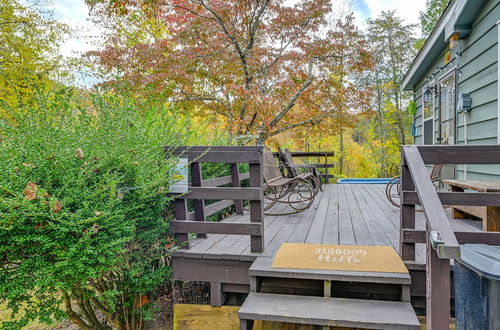 Photo 23 - Whittier Vacation Rental Cabin w/ Private Hot Tub