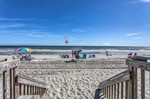 Photo 16 - Beach Lovers' Haven: Oceanfront Condo w/ Pool