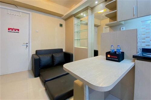 Photo 11 - Great Choice And Comfy 2Br Green Pramuka City Apartment