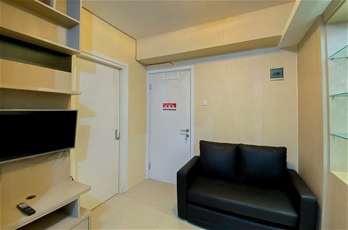 Photo 12 - Great Choice And Comfy 2Br Green Pramuka City Apartment