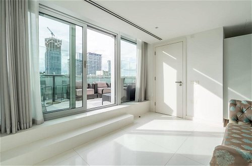 Foto 51 - Stunning 4-bed Duplex Penthouse in London