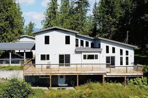 Foto 57 - Revelstoke Lakehouse by Revelstoke Vacations