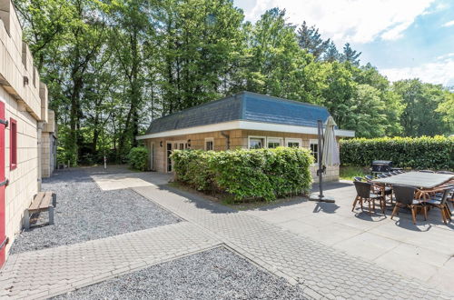 Photo 30 - Designed Home With Bedstead, Surrounded by Forest