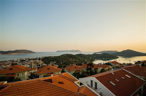 Photo 6 - Sea View Flat 5 min to Ancient City in Kas