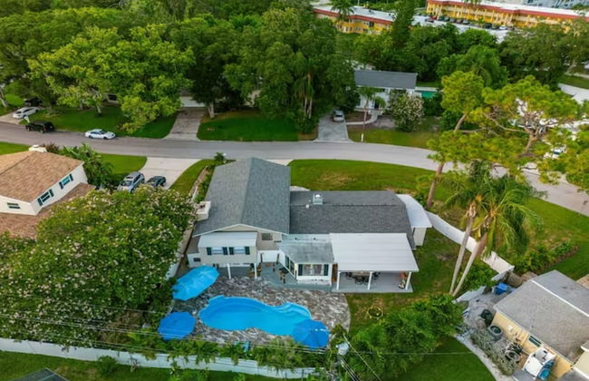 Serenity Haven Luxe Pet Friendly 5BR - Foto 28