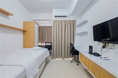 Photo 2 - Restful And Cozy Studio At Serpong Garden Apartment