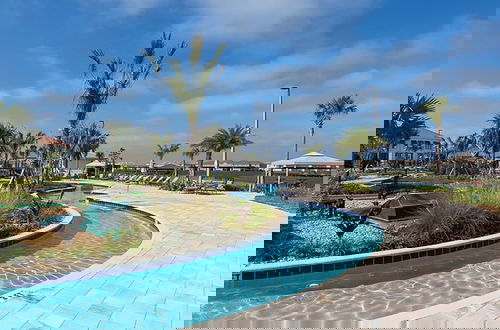Photo 33 - Luxury Stay: Pool, Spa, Near Disney & Outlets