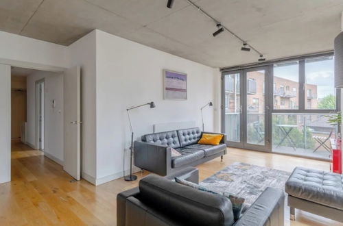 Photo 19 - Beautiful & Bright 2BD Flat - Dalston