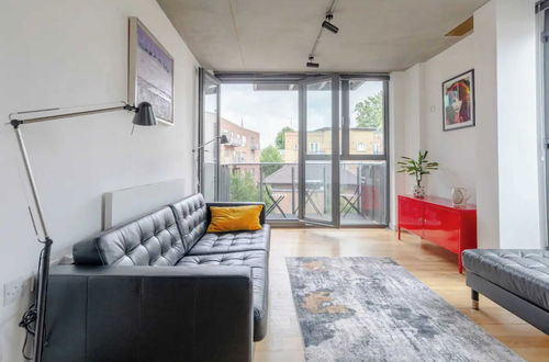 Foto 20 - Beautiful & Bright 2BD Flat - Dalston